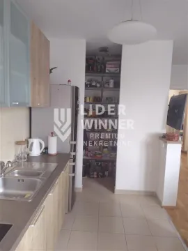 Prodaja, trosoban stan, 83m², Voždovac Sve Podlokacije, Beograd - image 6