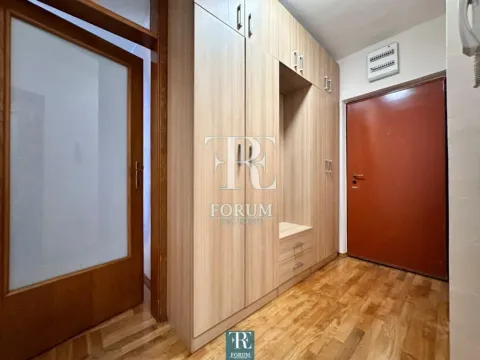 Rent, two bedroom apartment, 65m², Ljubović, Podgorica - image 7