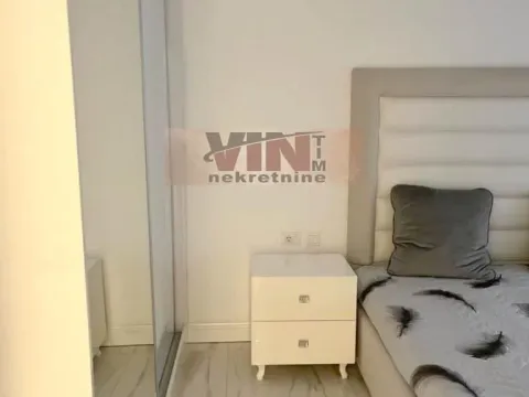 Izdavanje, dvosoban stan, 57m², Slavija, Vračar Sve Podlokacije - image 11