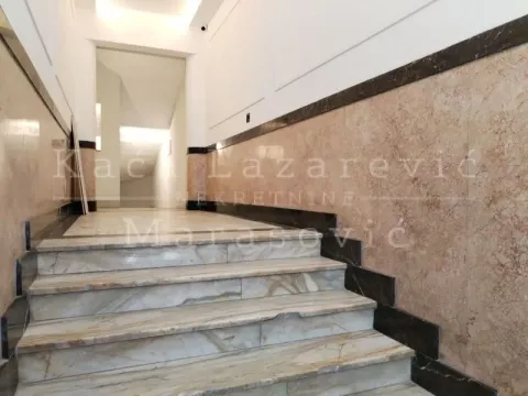 Prodaja, dvosoban stan, 65m², Kalenić Pijaca, Vračar Sve Podlokacije - image 11