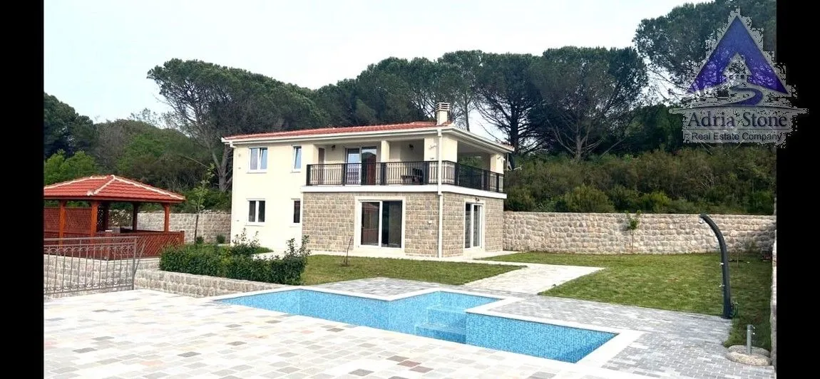 Sale, house, 250m², Zagora, Kotor