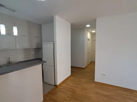 Rent, two bedroom apartment, 64m², Zagorič, Podgorica - image 5