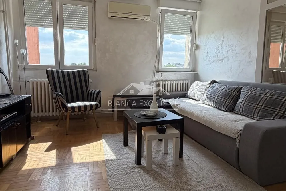 Prodaja, jednosoban stan, 37m², Novi Beograd Sve Podlokacije, Beograd