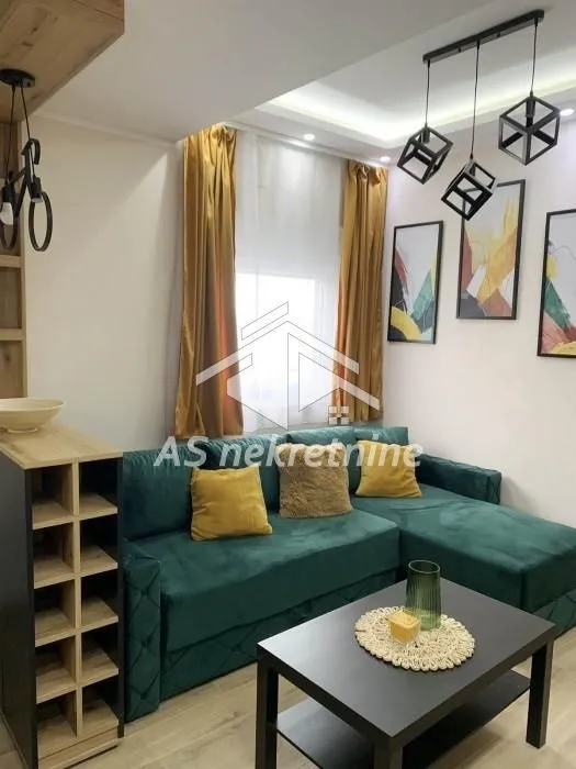 Rent, apartment, 26m², Senjak, Beograd