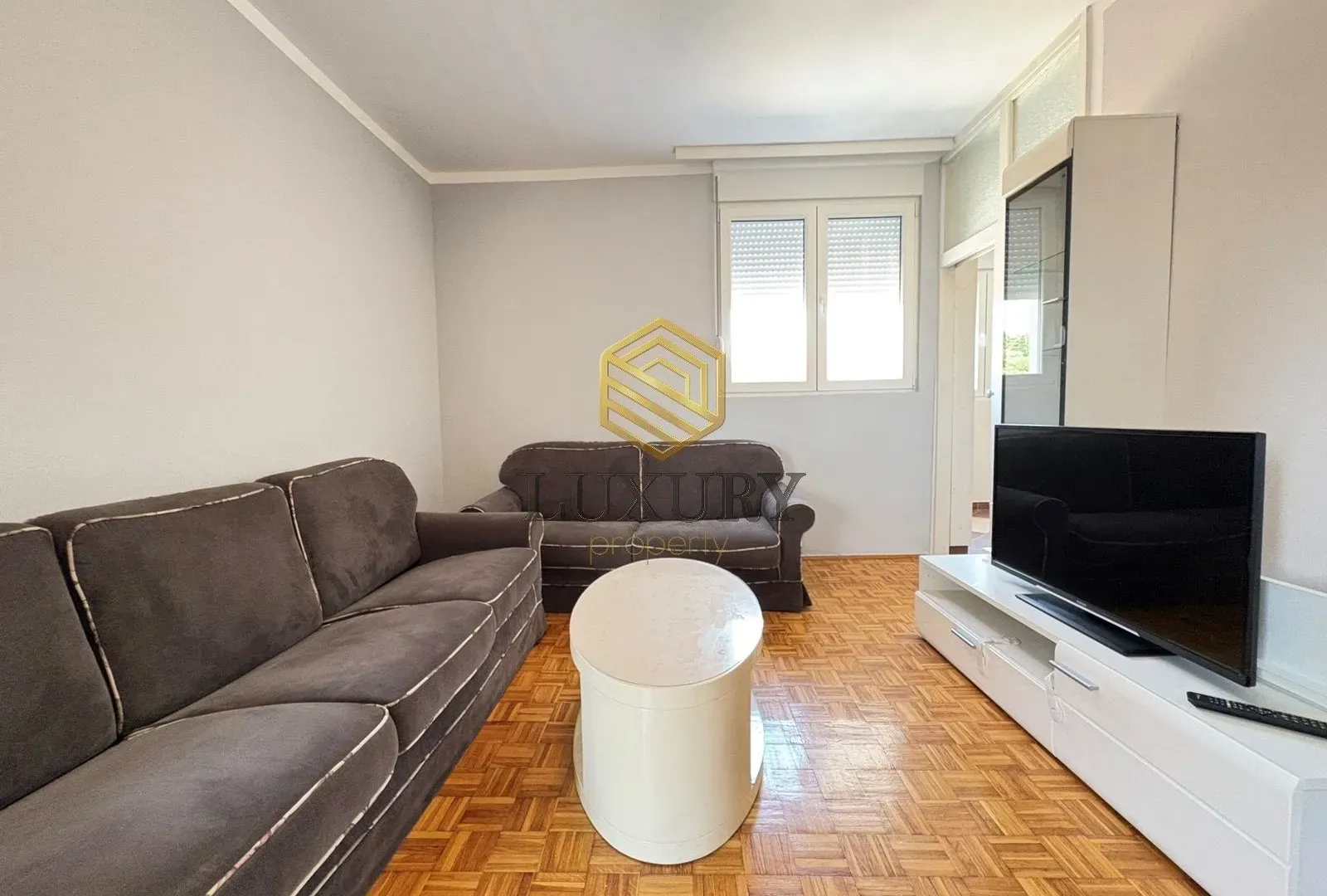 Rent, one bedroom apartment, 52m², Momišići, Podgorica