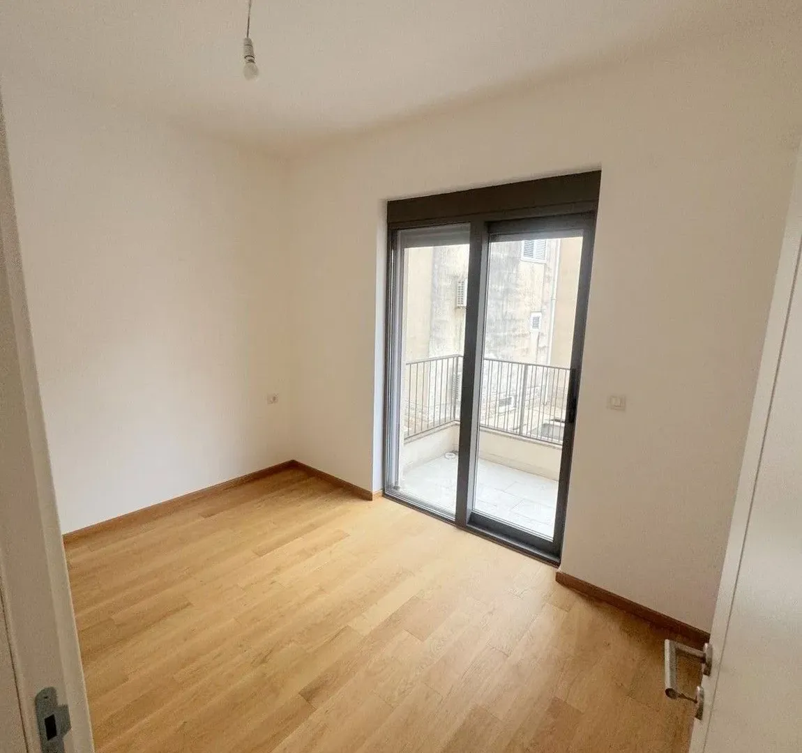 Sale, one bedroom apartment, 48m², Bečići, Budva