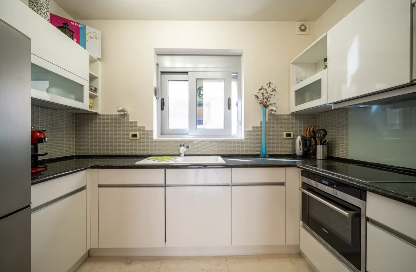 Prodaja, kuća, 484m², Stoliv, Kotor