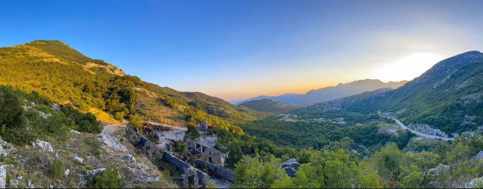 Prodaja, plac, 56550m², Kotor, Crna Gora