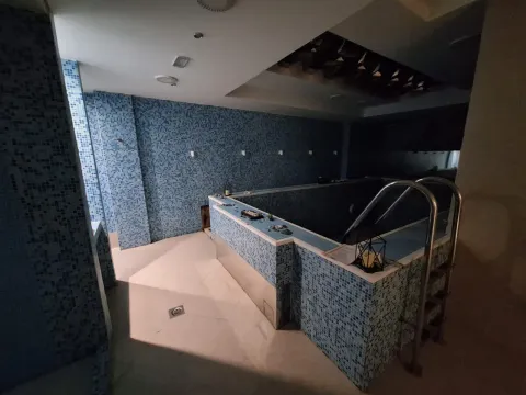 Prodaja, poslovni prostor, 1343m², Centar, Podgorica - image 9