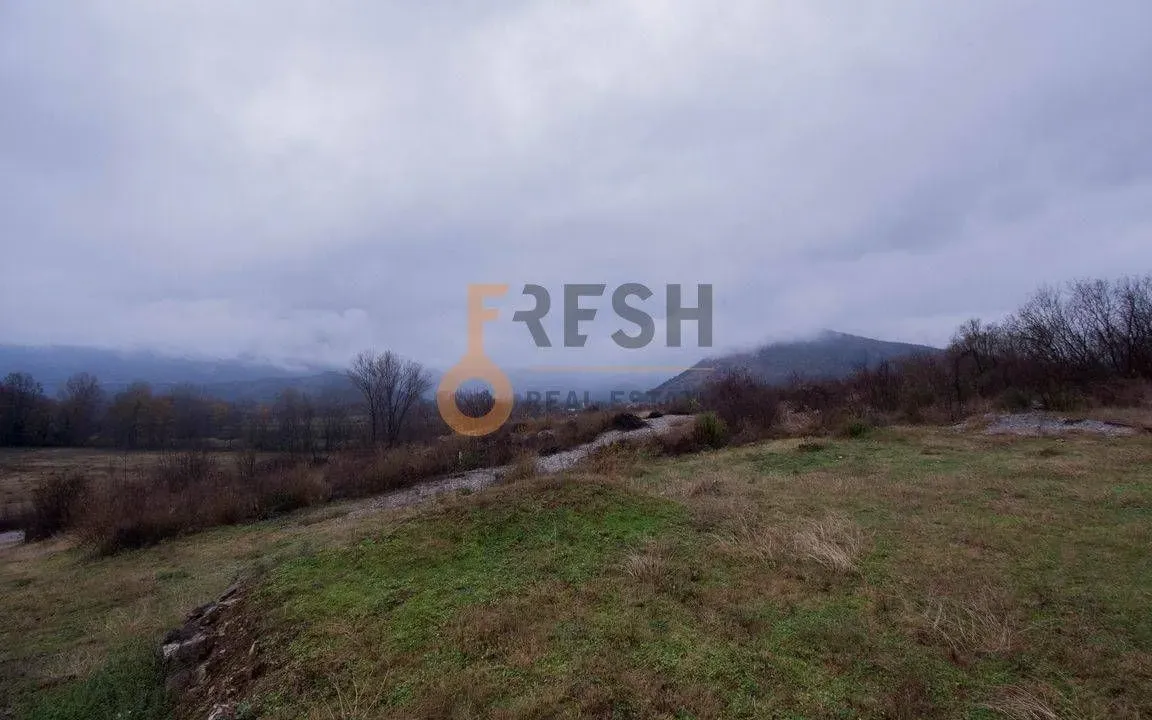 Sale, land lot, 2500m², Danilovgrad, Crna Gora