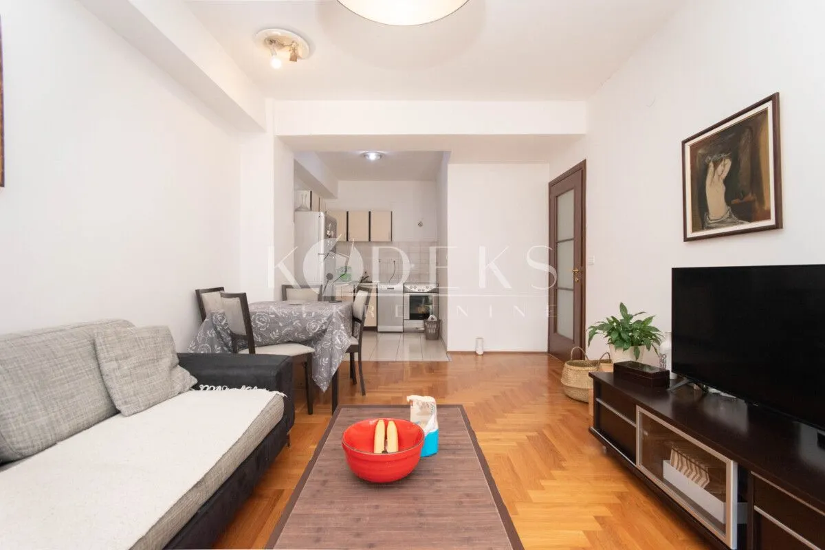 Izdavanje, jednosoban stan, 63m², City Kvart, Podgorica