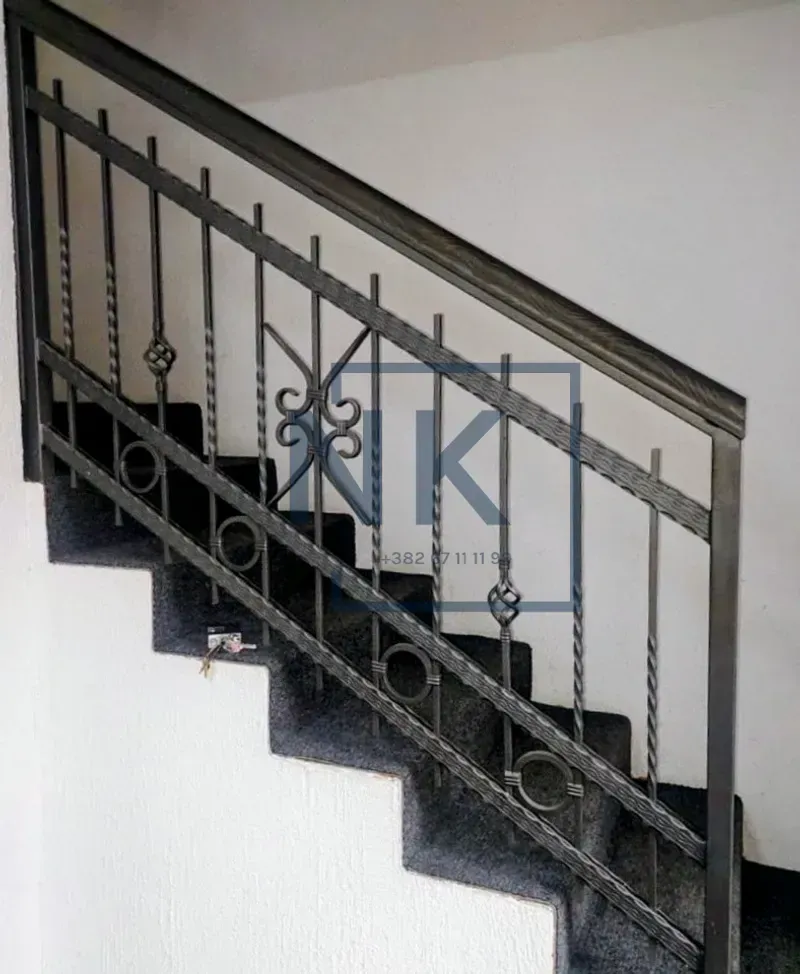 Rent, office space, 172m², 1 maj, Podgorica