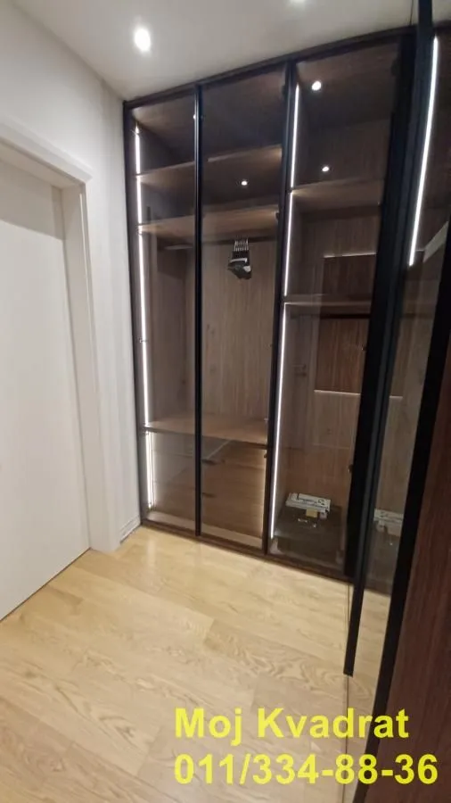 Rent, three bedroom apartment, 92m², Kalenić Pijaca, Vračar Sve Podlokacije