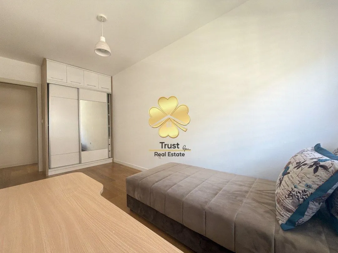 Rent, two bedroom apartment, 70m², Central Point, Podgorica