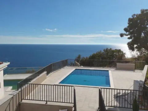 Prodaja, kuća, 270m², Budva, Crna Gora - image 12