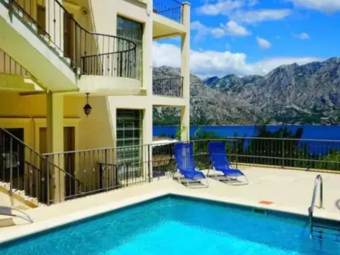 Prodaja, jednosoban stan, 41m², Prčanj, Kotor