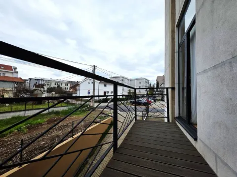 Rent, three bedroom apartment, 73m², Blok 9, Podgorica - image 8