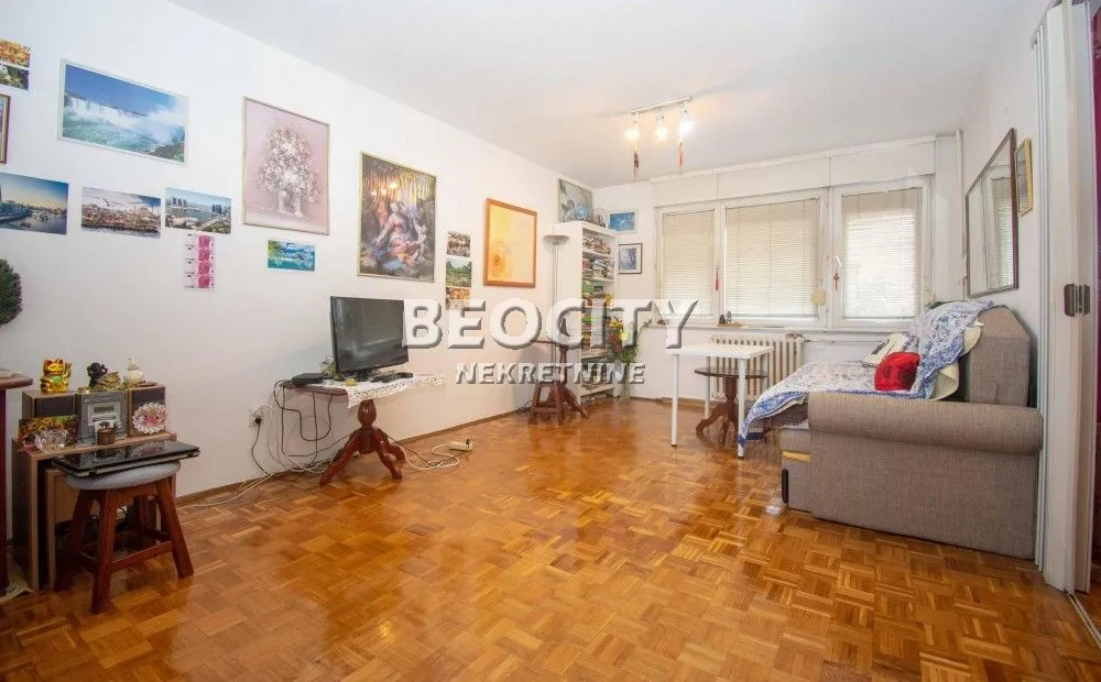 Prodaja, stan, 101m², Žarkovo, Beograd