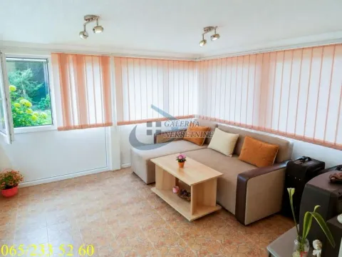 Prodaja, kuća, 190m², Centar, Inđija - image 7