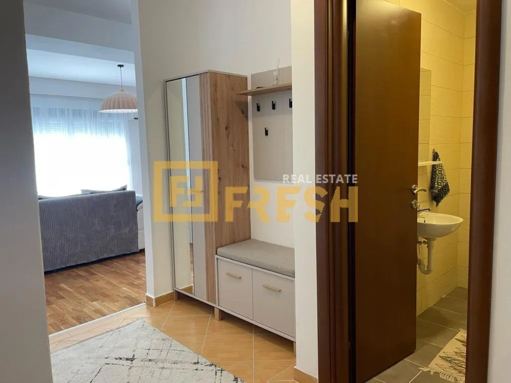 Rent, two bedroom apartment, 113m², Petrovac, Budva