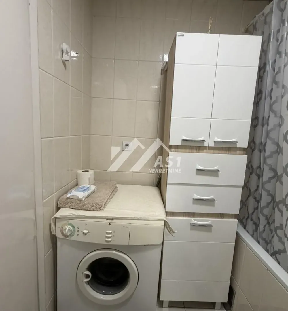 Rent, two bedroom apartment, 42m², Rotkvarija, Novi Sad Sve Podlokacije