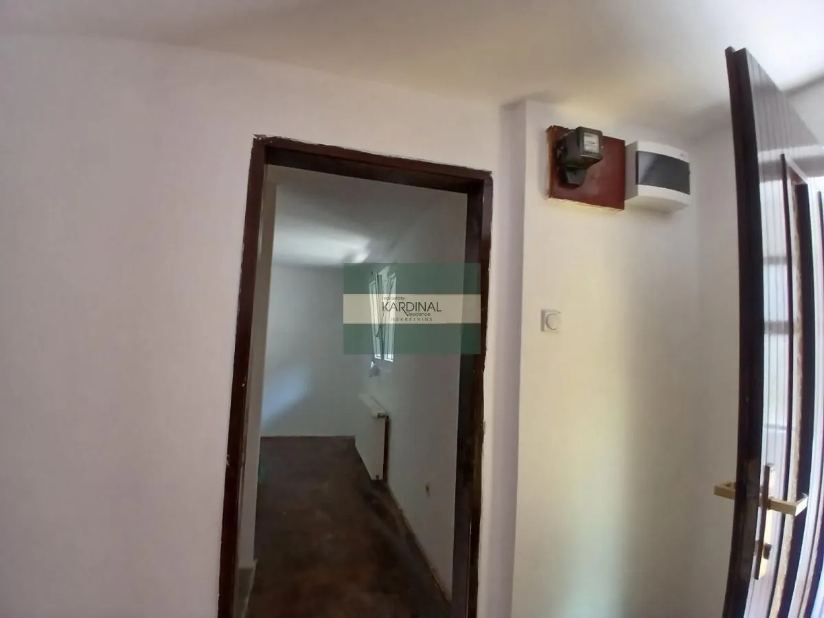 Izdavanje, kuća, 43m², Tabane, Jagodina