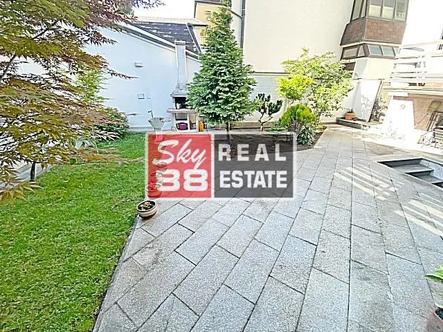 Rent, house, 412m², Voždovac Sve Podlokacije, Beograd