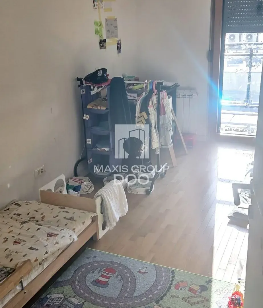 Rent, three bedroom apartment, 80m², Zemun Sve Podlokacije, Beograd