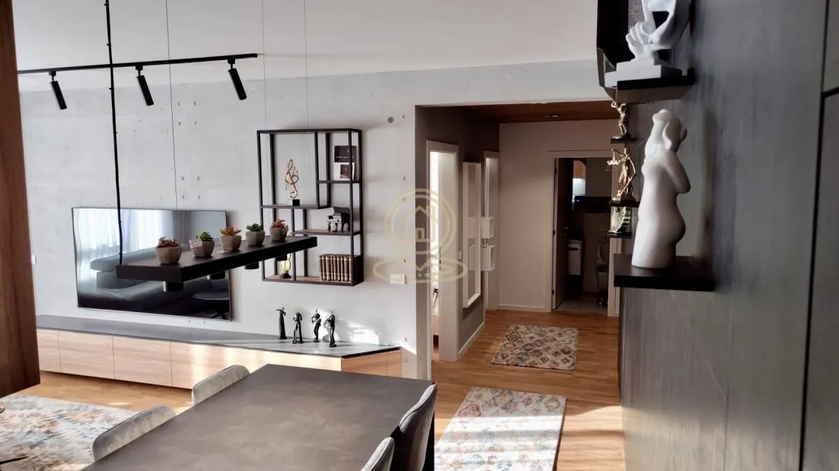 Rent, house, 65m², Medijana, Niš