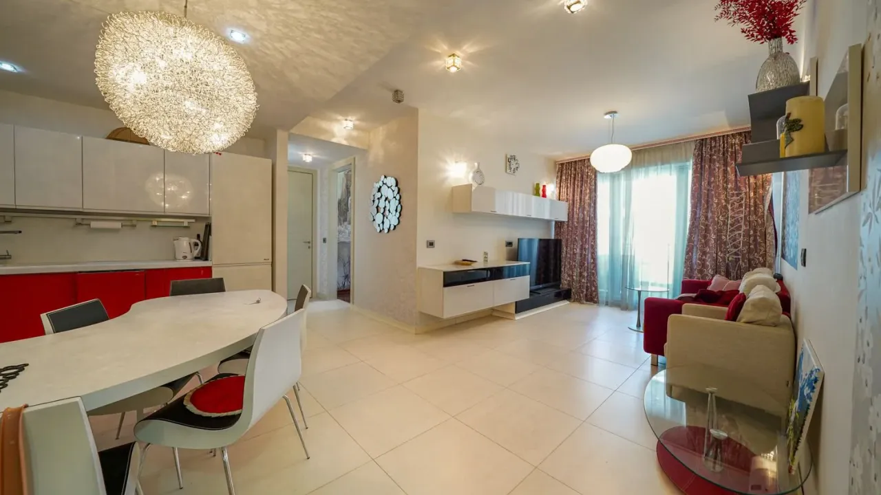 Prodaja, dvosoban stan, 94m², Budva, Crna Gora