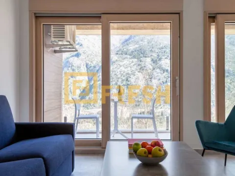 Prodaja, jednosoban stan, 64m², Kotor, Crna Gora - image 2