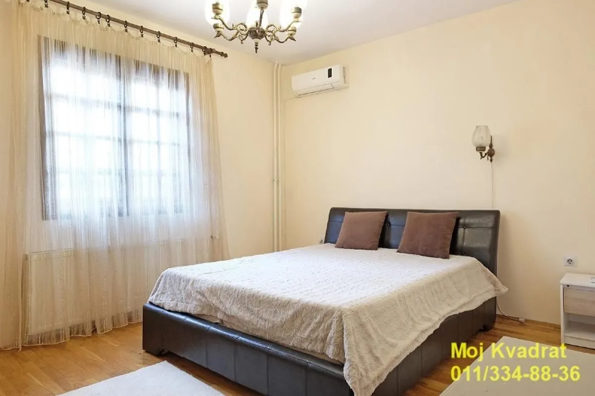 Izdavanje, kuća, 390m², Savski Venac, Beograd