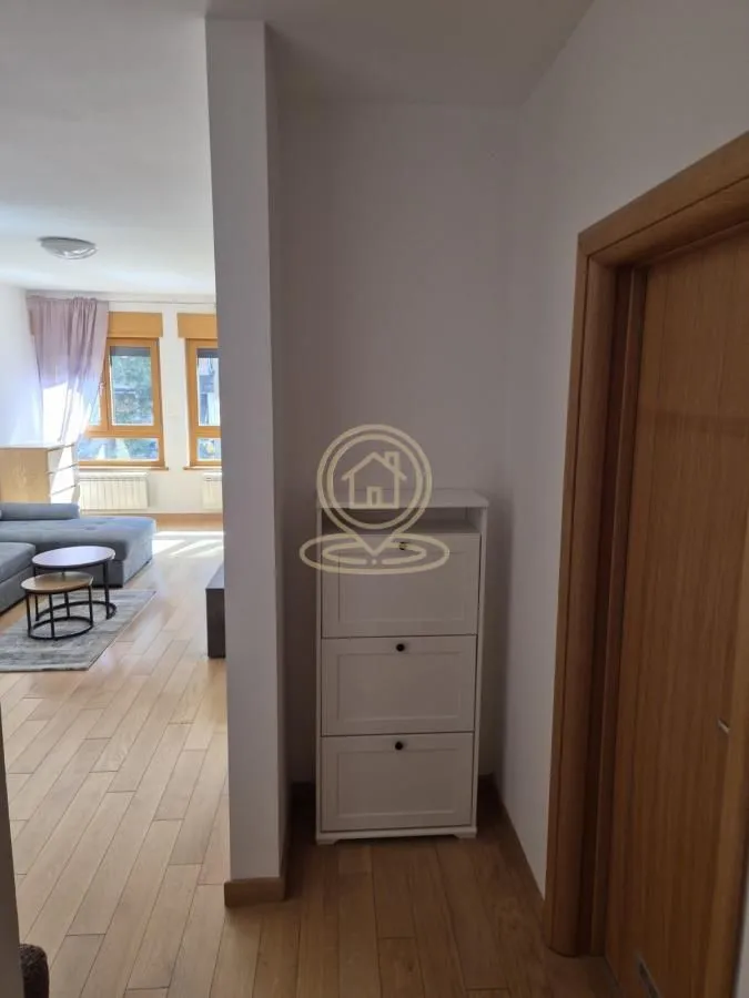 Rent, two bedroom apartment, 51m², Južni Bulevar, Vračar Sve Podlokacije