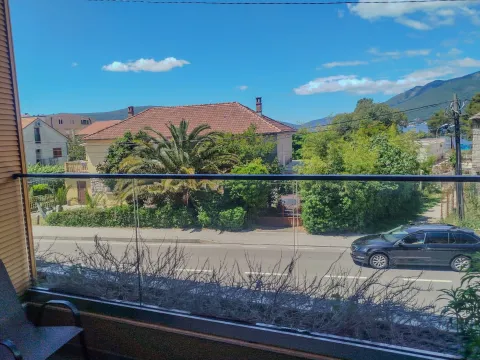 Izdavanje, jednosoban stan, 50m², Donja Lastva, Tivat - image 4