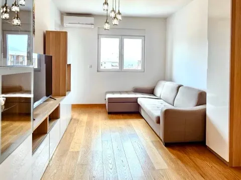 Sale, one bedroom apartment, 46m², City Kvart, Podgorica - image 3