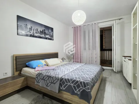 Izdavanje, dvosoban stan, 100m², Preko Morače, Podgorica - image 14