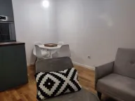 Izdavanje, dvosoban stan, 40m², Salajka, Novi Sad Sve Podlokacije - image 6