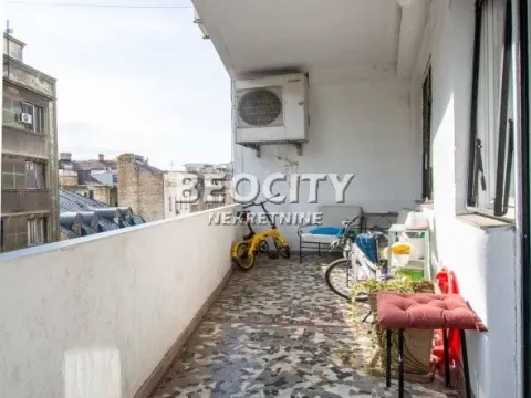 Prodaja, trosoban stan, 72m², Obilićev Venac, Beograd - image 15