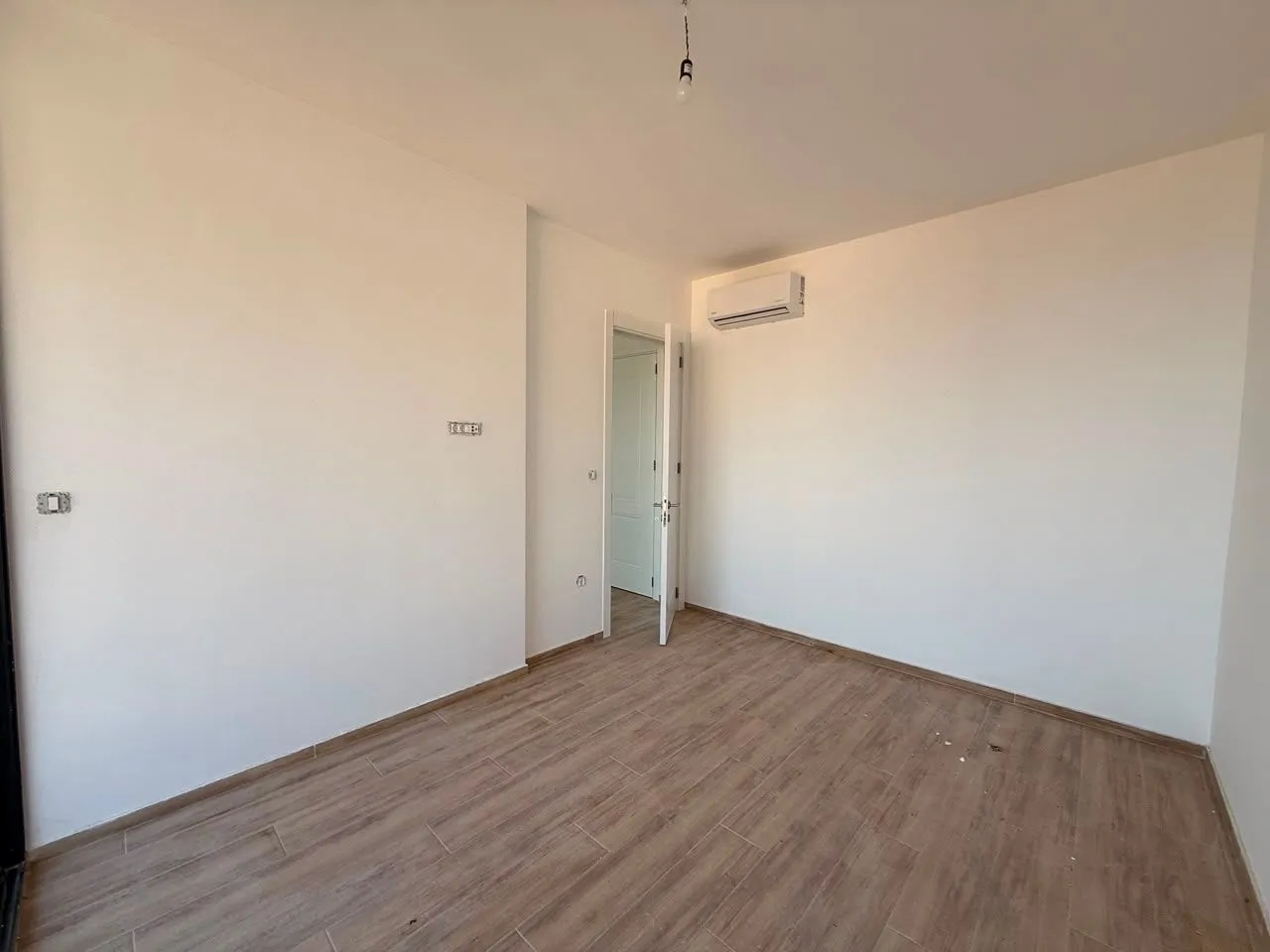 Prodaja, jednosoban stan, 50m², Bečići, Budva