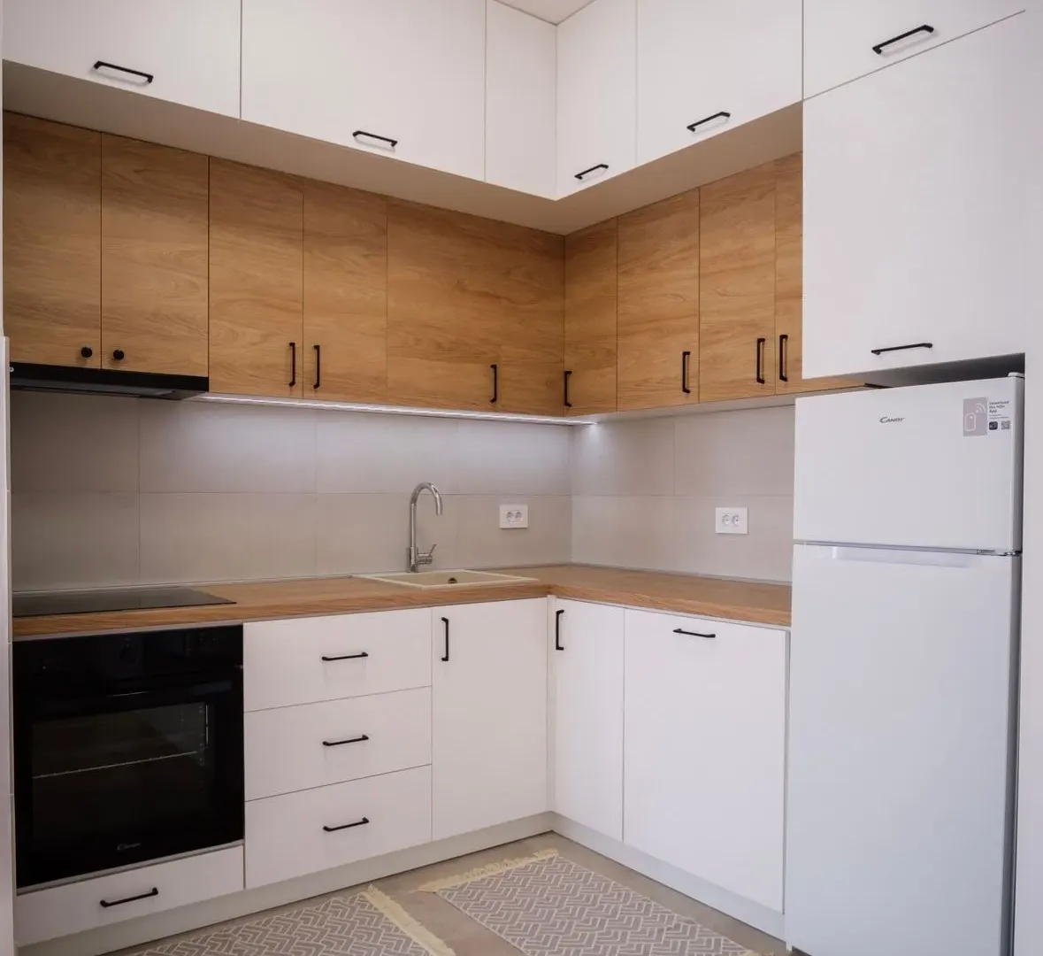 Izdavanje, jednosoban stan, 45m², Stari Aerodrom, Podgorica