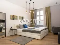 Prodaja, trosoban stan, 73m², Knez Mihajlova Centar, Centar Sve Podlokacije - image 1