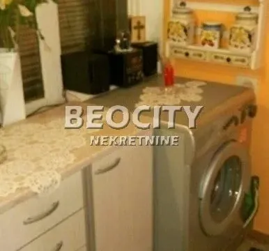 Prodaja, kuća, 144m², Centar, Novi Sad - image 8