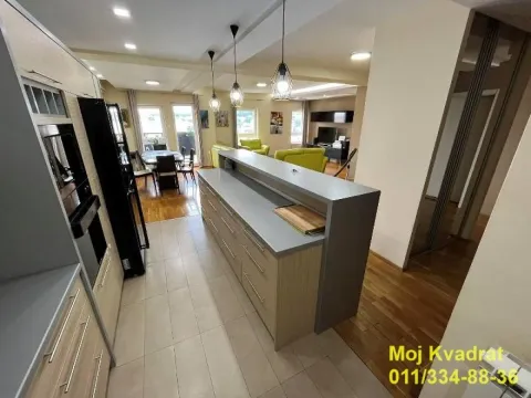 Sale, four bedroom apartment, 160m², Lion, Zvezdara Sve Podlokacije - image 5