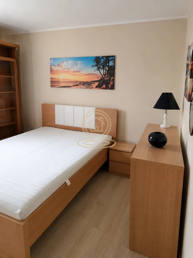 Izdavanje, dvosoban stan, 59m², Crveni Krst, Beograd