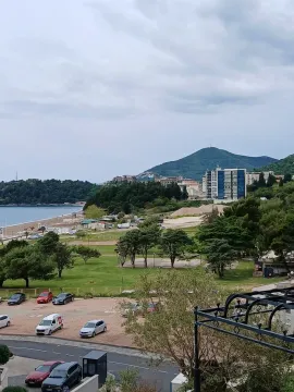 Sale, studio apartment, 27m², Bečići, Budva - image 1