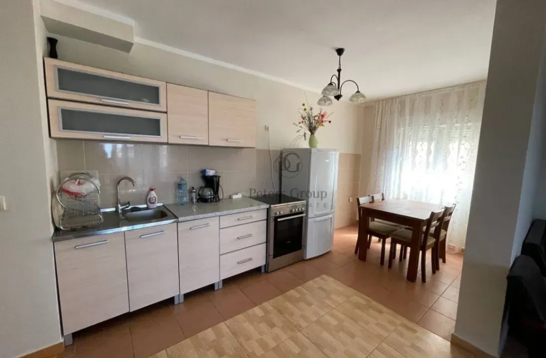 Sale, two bedroom apartment, 85m², Lazi, Budva