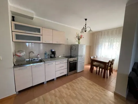 Sale, two bedroom apartment, 85m², Lazi, Budva