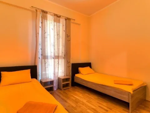 Prodaja, dvosoban stan, 83m², Budva, Crna Gora - image 18