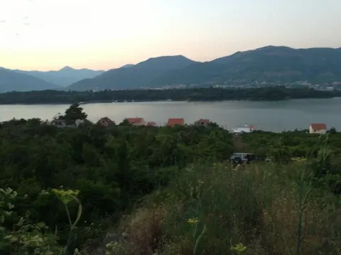 Zemljište in Đuraševići