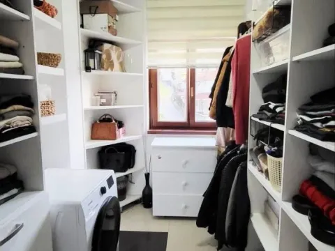 Prodaja, trosoban stan, 70m², Igalo-Petlja, Herceg Novi - image 9